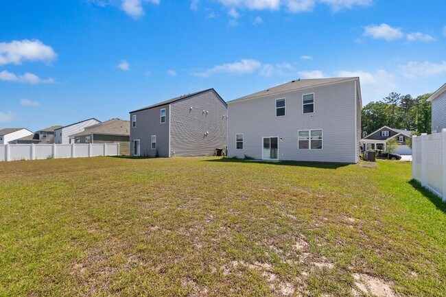 Building Photo - 185 Carolina Grv Blvd