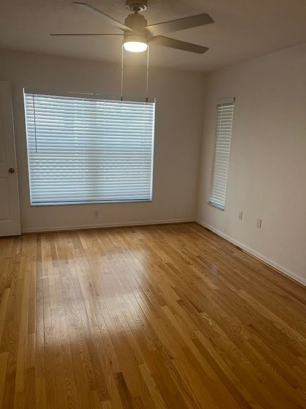Building Photo - 4322 Dewberry St