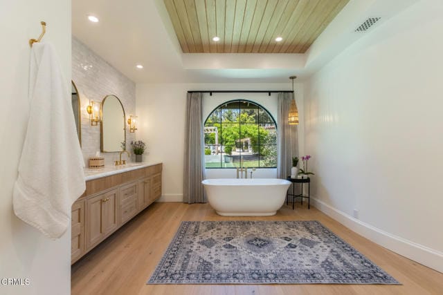 Building Photo - 4435 Encinas Dr