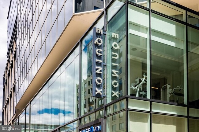 Building Photo - 555 Massachusetts Ave NW