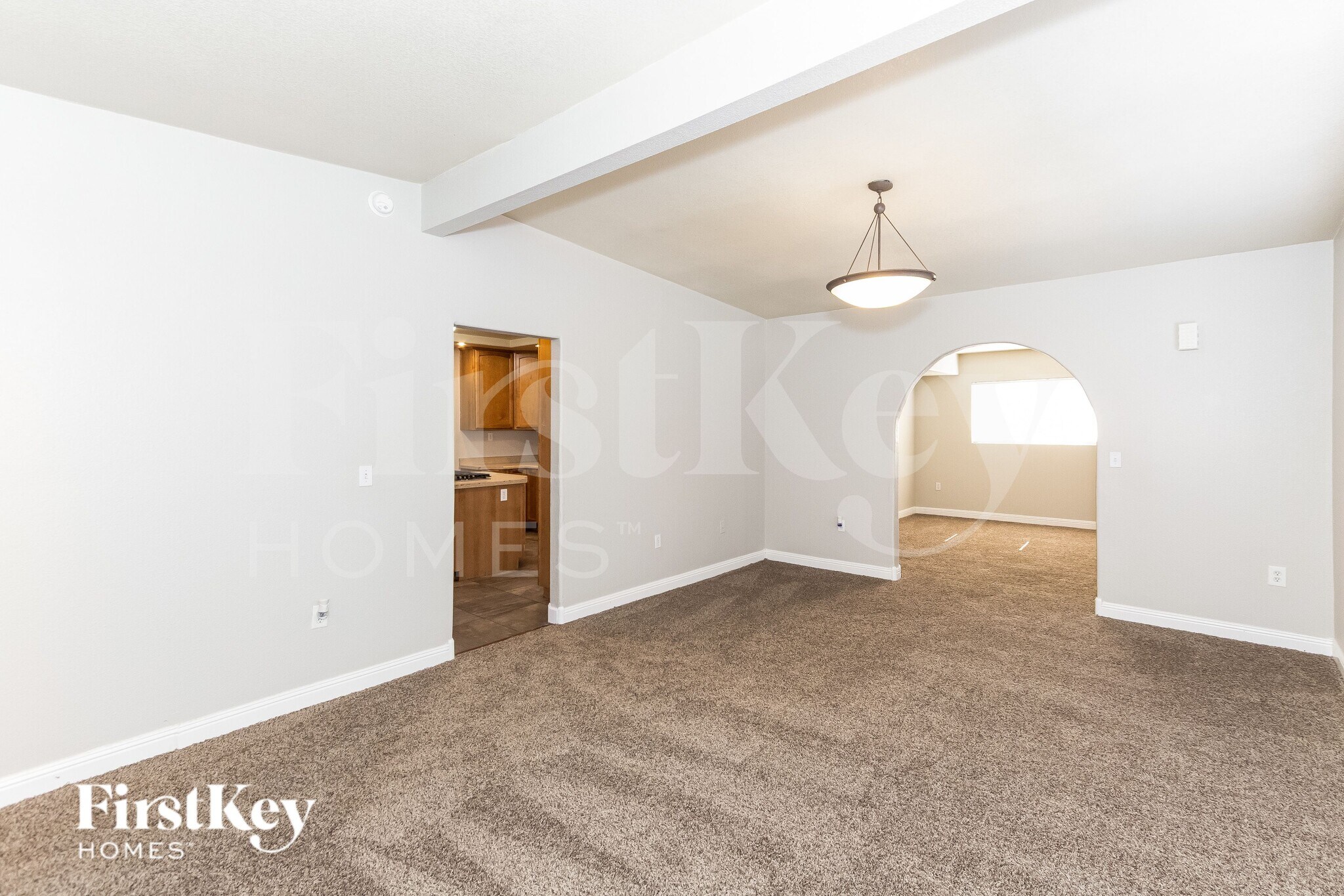 Building Photo - 1692 Capistrano Ave