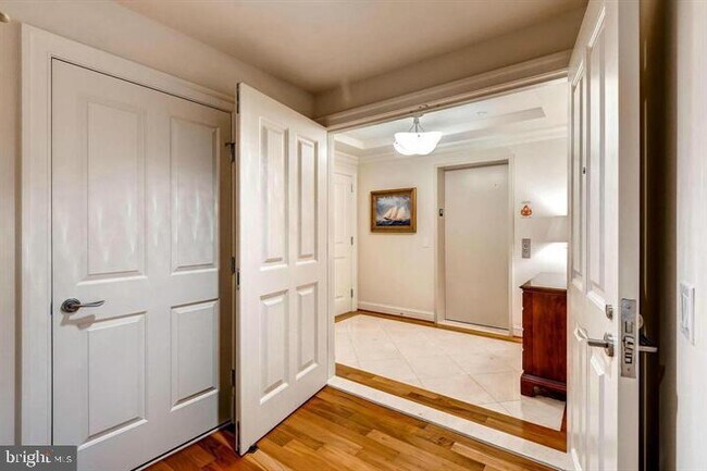 Building Photo - 801 Key Hwy