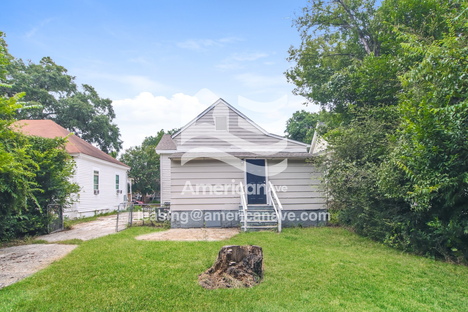 Building Photo - 1028 31st St