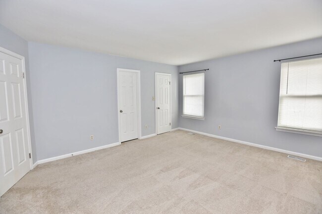 Building Photo - 1519 Sword Dancer Dr