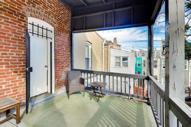 Building Photo - Sprawling 5 Bed, 3 Bath, Two Kitchens, Dual Back Decks, Two Office/Den Townhouse, 2 WD in Unit - ...