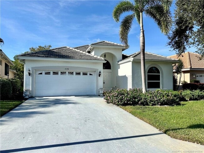 Building Photo - 3198 SE Carrick Green Ct