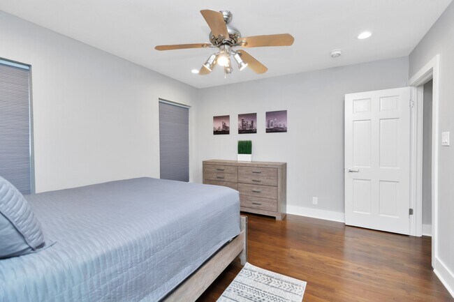 Building Photo - 3315 Rosedale St