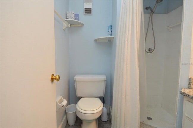 Building Photo - 3873 Pompano Dr SE