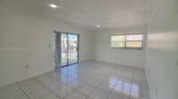 Building Photo - 1008 NW 45th Ave