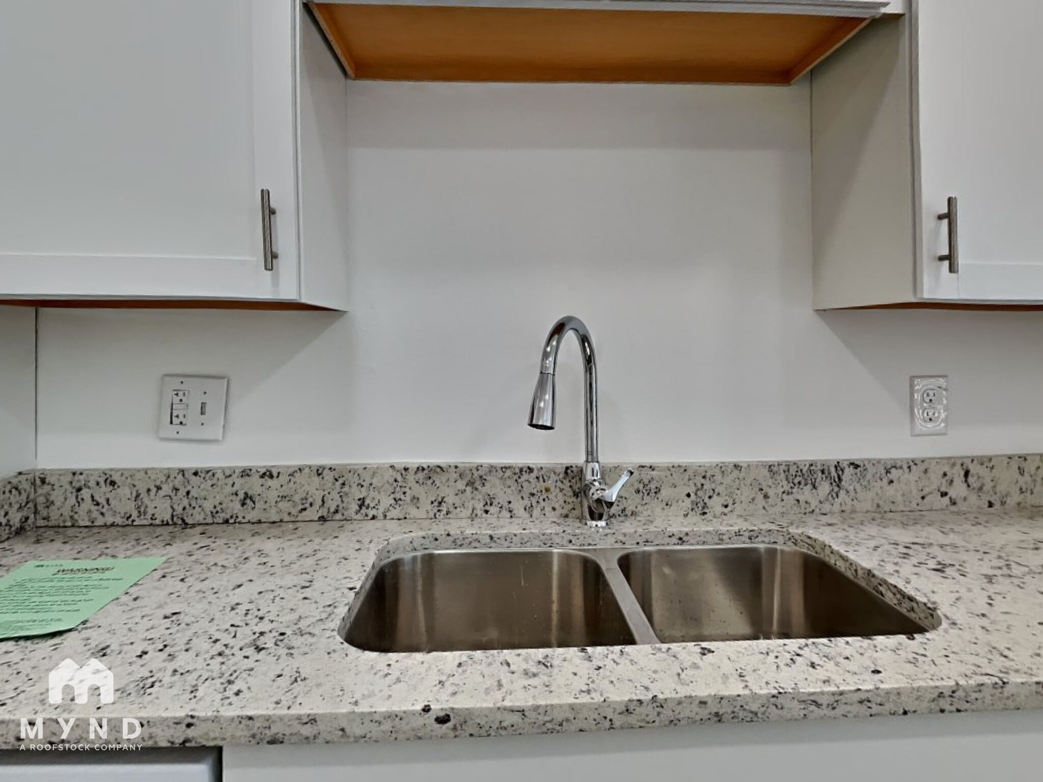 Building Photo - 6657 W Ocotillo Rd