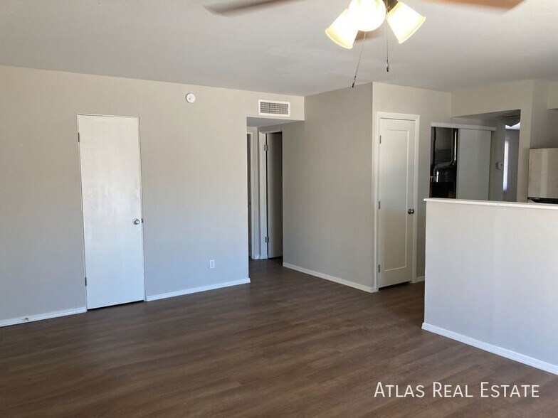 Building Photo - 6848 E Mary Dr