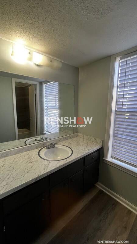 Building Photo - 5352 Stage Rd