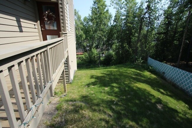 Building Photo - Modern and Spacious 4 Bedroom Condo in Eas...