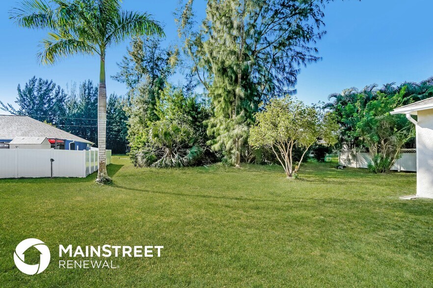 Building Photo - 2914 NW 11th St