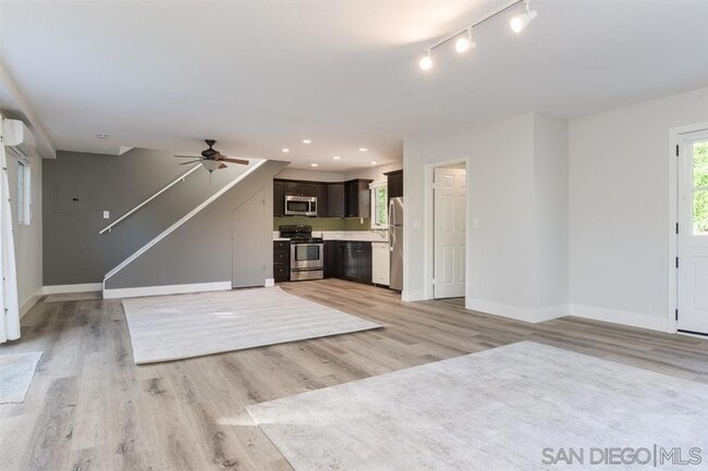 Building Photo - 4910 Ladera Sarina