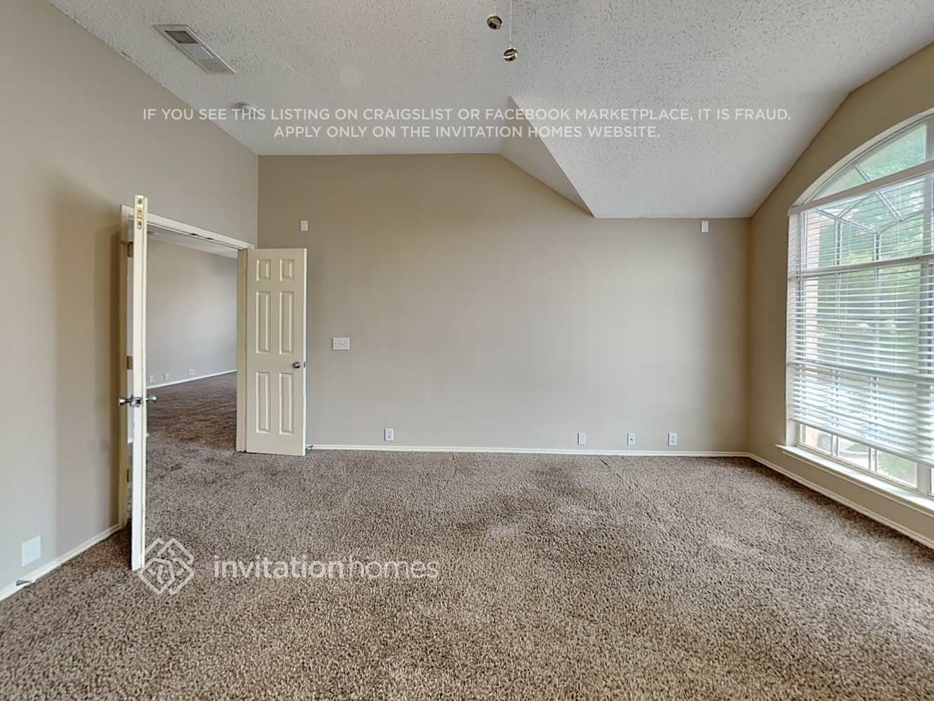 Building Photo - 705 River Oak Way