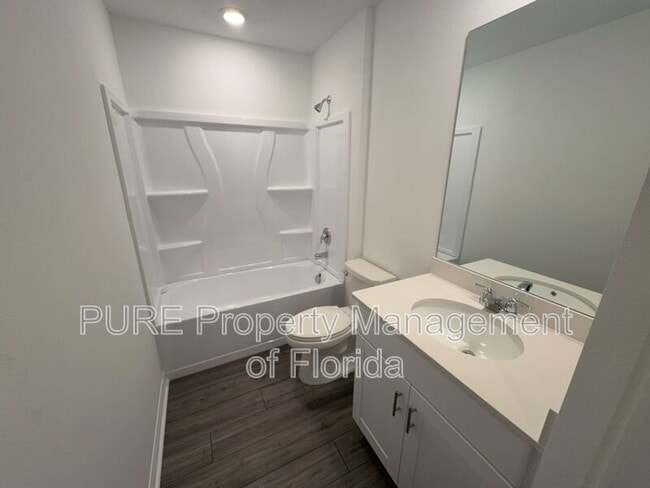 Building Photo - 1304 NW 48th Terrace