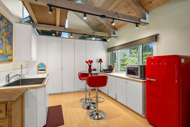 Building Photo - Mill Creek Estate Retreat | Incline Village