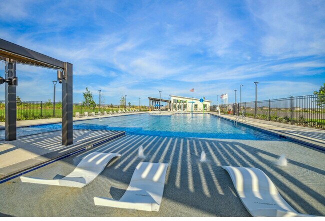 Building Photo - 4534 Bontebok Dr