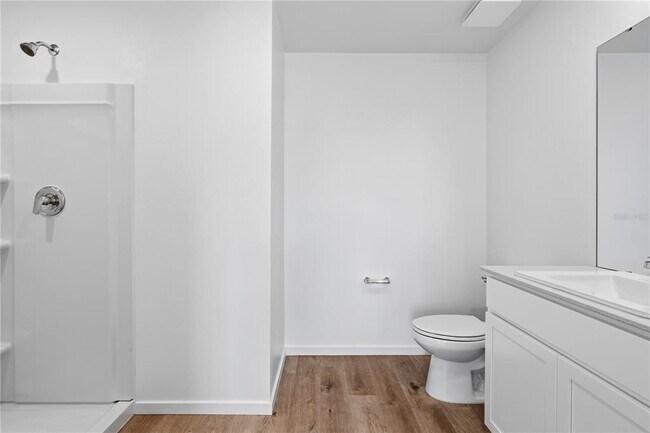 Building Photo - 1573 Plank Pl