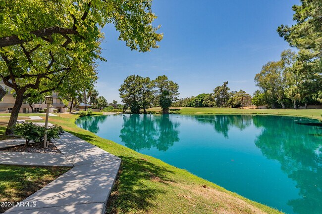 Building Photo - 5110 N 31st Way