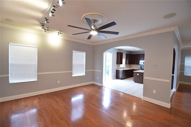 Building Photo - 8806 Cameron Crest Dr