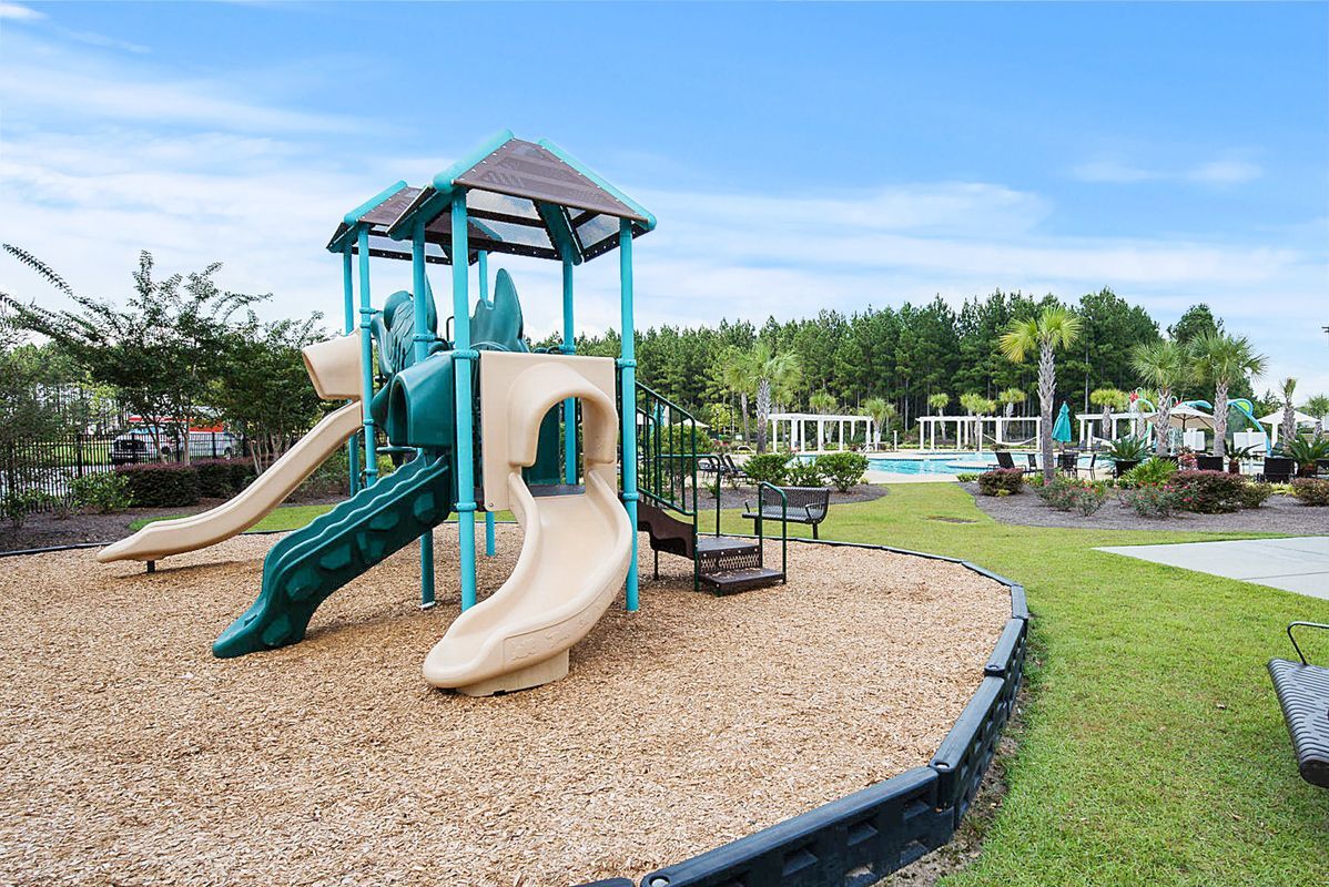 Building Photo - 423 Squire Pope Rd