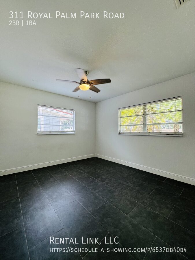 Building Photo - 311 Royal Palm Park Rd