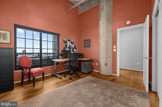 Building Photo - 1200 Steuart St