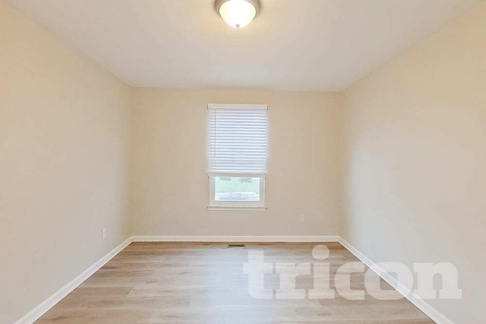 Building Photo - 4 Sapphire Ct