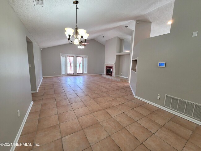 Building Photo - 8379 Chason Rd W