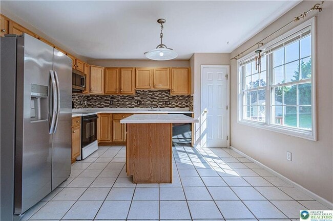 Building Photo - 1311 Mohr Cir