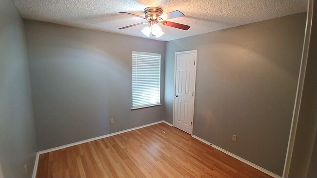 3rd Bedroom - 925 Eagles Nest Dr