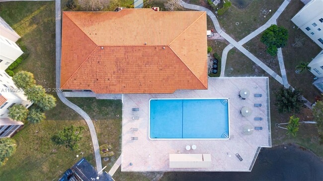 Building Photo - 1820 SW 81st Ave