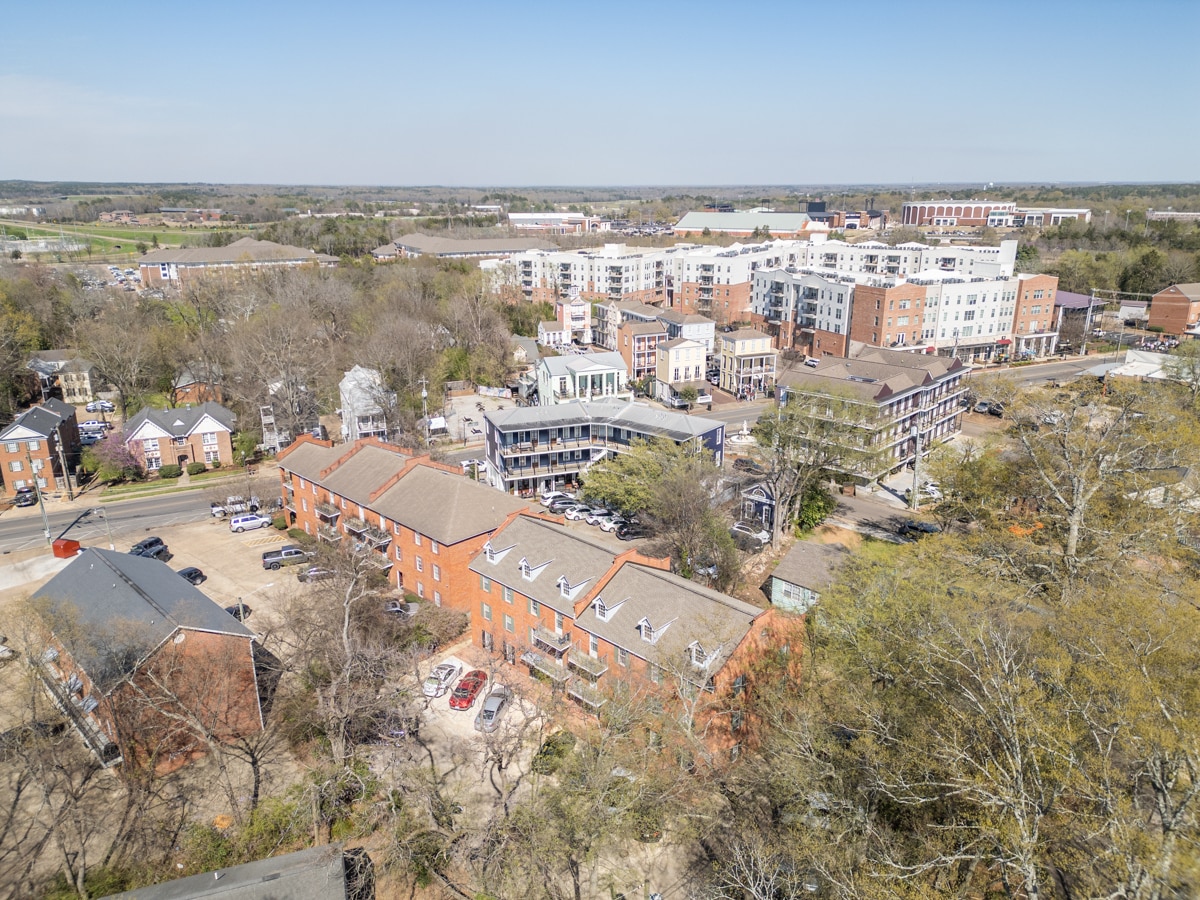 Building Photo - 1001 Cotton Row