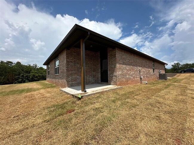 Building Photo - 17971 Lantana Loop