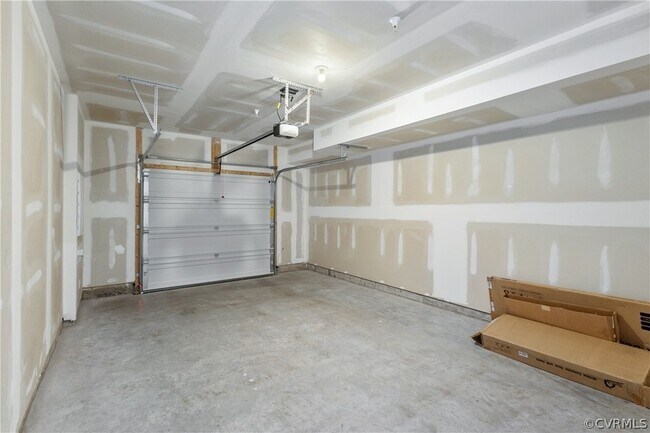 Building Photo - 5326 Old Main St