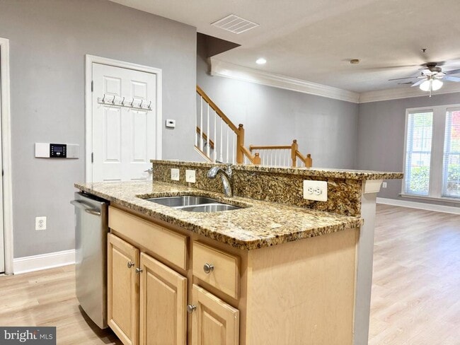 Building Photo - 2396 Brookmoor Ln