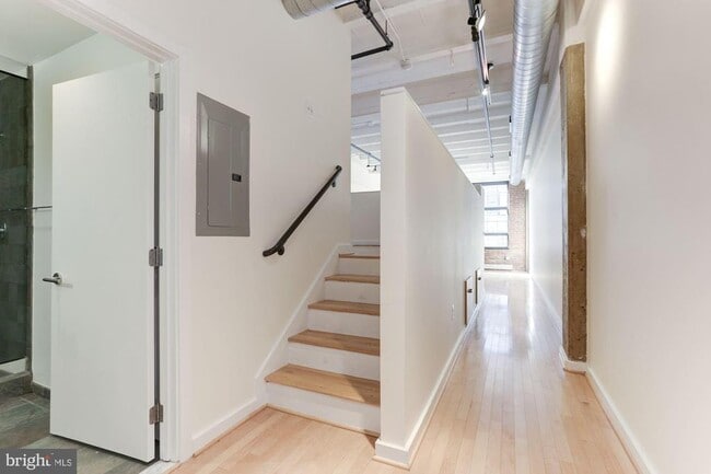 Building Photo - 1401 Church St NW