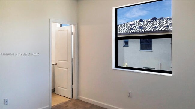 Building Photo - 24970 SW 112th Ct