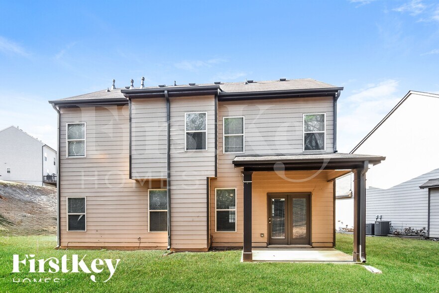 Building Photo - 4868 Maple Glen Dr