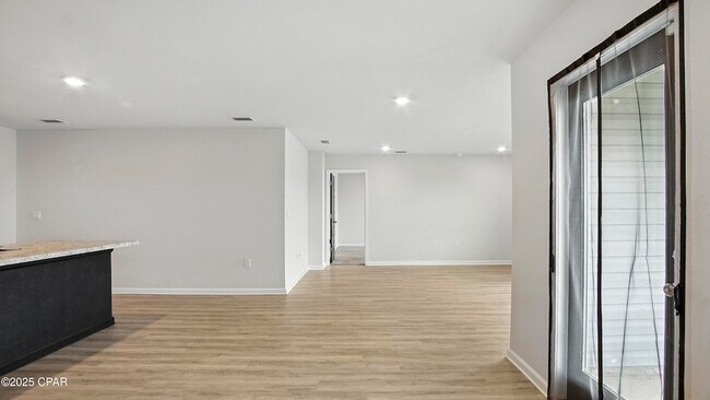 Building Photo - 6488 Slabinski Ln