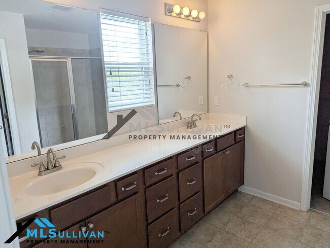 Building Photo - 3973 White Kestrel Dr