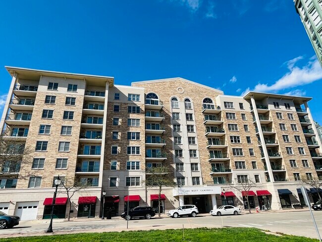 Building Photo - 200 W Campbell St