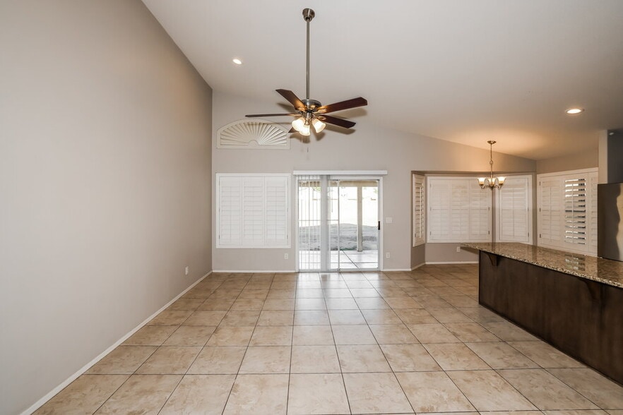 Building Photo - 20706 N 98th Ln