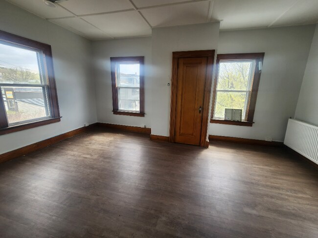 Building Photo - 4 Blackwell St