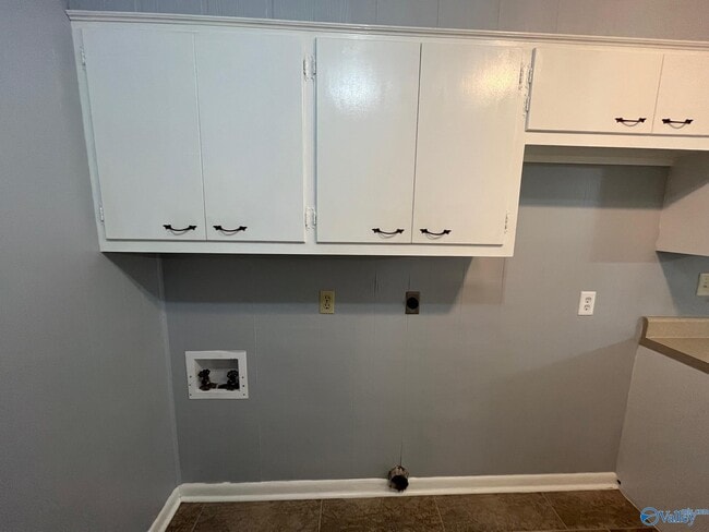 Building Photo - 803 Corsbie St NW