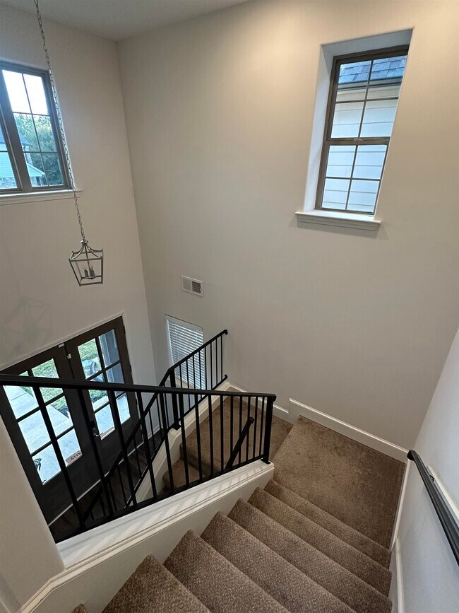 Building Photo - 10128 Amberton Cv