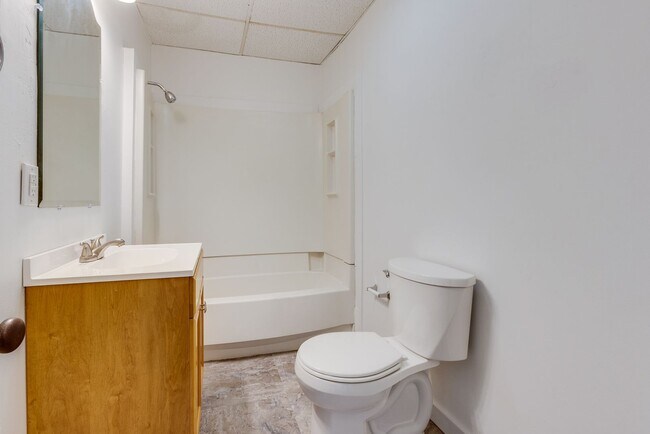 Building Photo - 750 Brownsville Rd