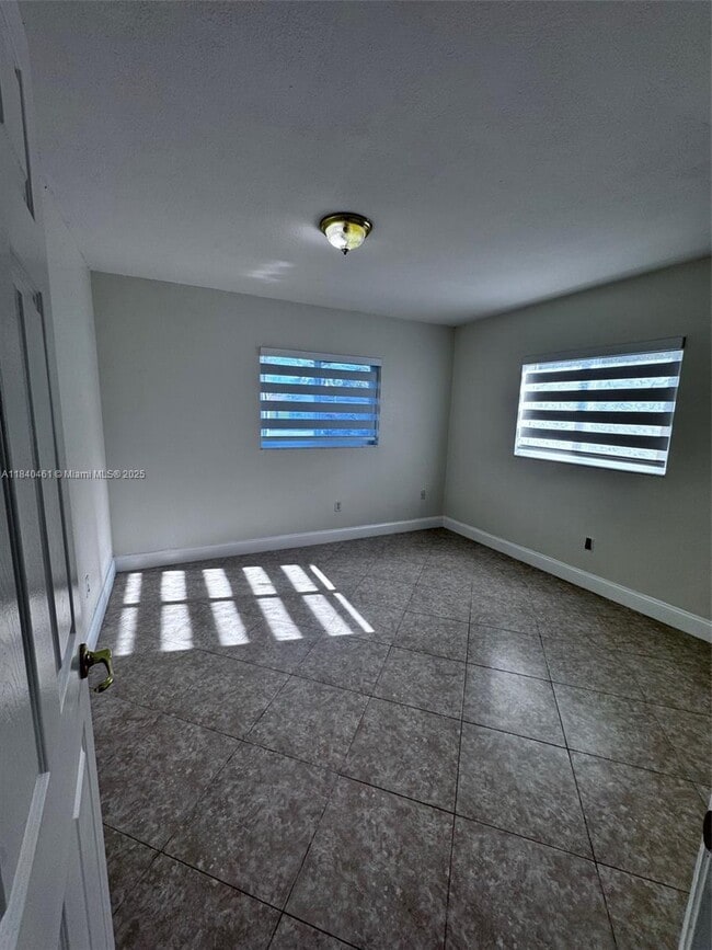 Building Photo - 12745 SW 33rd Terrace